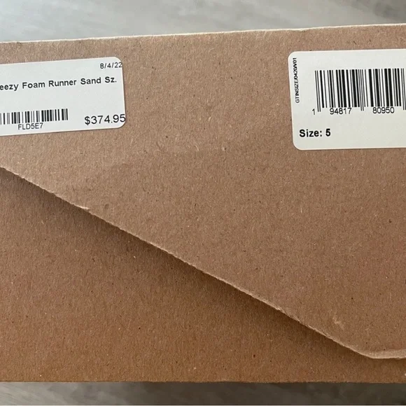 Yeezy foam runners Shoes - Picture 3 of 3